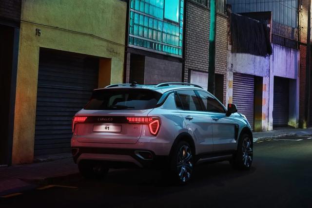 豪華車大幅降價，網(wǎng)友驚呼僅需12萬多太瘋狂-有駕