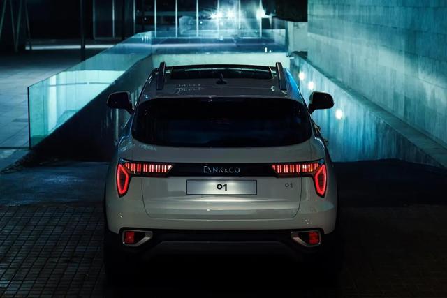 豪華車大幅降價，網(wǎng)友驚呼僅需12萬多太瘋狂-有駕