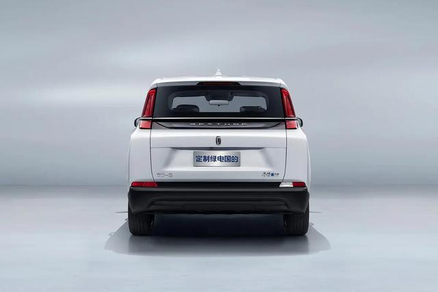 媲美奧德賽的MPV，標(biāo)配電滑門，售價(jià)直降至7.78萬起-有駕