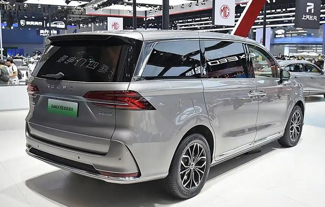 國產插混版&ldquo;埃爾法&rdquo;，車長超5米+航空座椅，售價不到20萬！-有駕