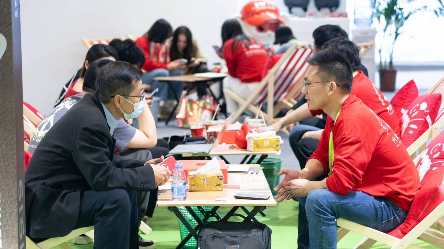 方泰科閃耀2025深圳九州汽車展,創新產品贏行業高度認可!