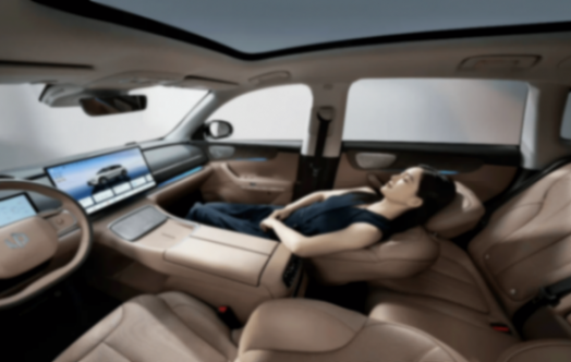 新款零跑C11上市,賣14.98萬起,實用至上的硬通貨