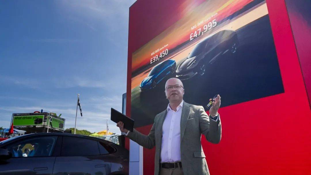 智己雙車英國上市!IM5、IM6閃耀古德伍德 速度節