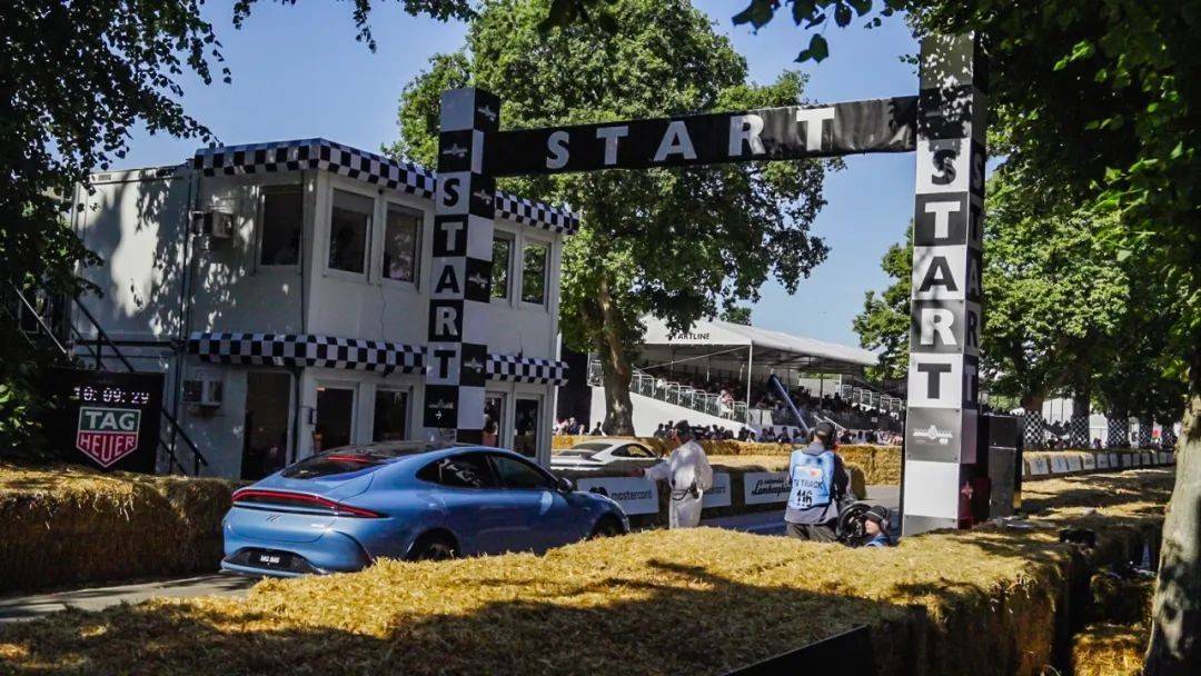 智己雙車英國上市!IM5、IM6閃耀古德伍德 速度節