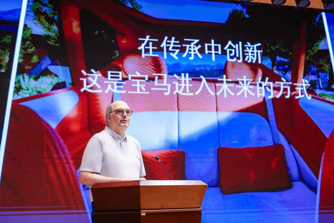 洛陽絕了!百年寶馬硬核撩動千年唐風(fēng)運(yùn)河密碼