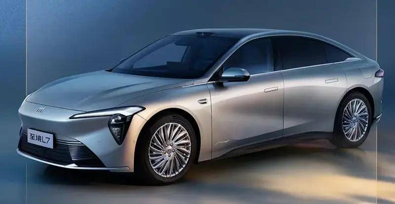 獨木橋變柏油路 李想當年對增程的判斷,還是太保守了