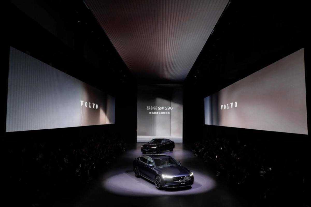 沃爾沃2025年中考成績出爐,危與機并存?