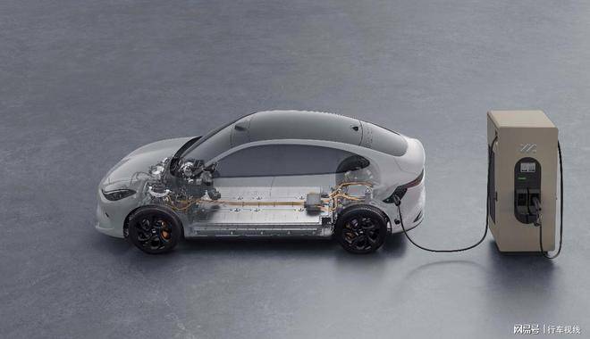 同為智能SUV熱門新品,全新智己LS6和阿維塔07誰更值得買?