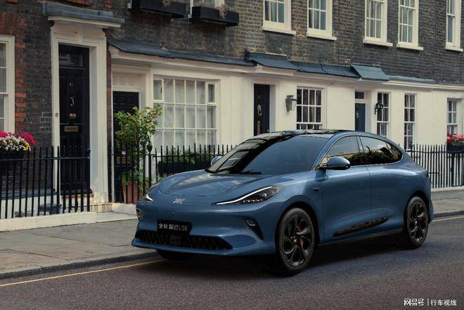 同為智能SUV熱門新品,全新智己LS6和阿維塔07誰更值得買?