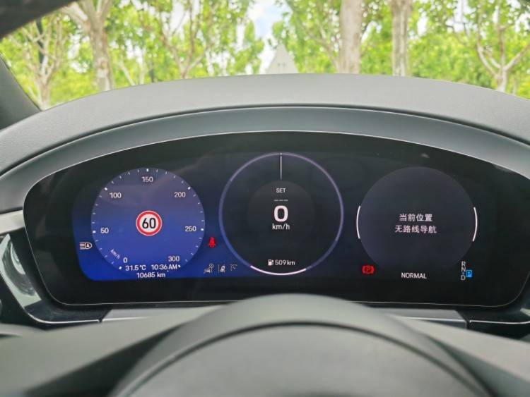 邁入電動(dòng)時(shí)代 體驗(yàn)全新純電Macan4