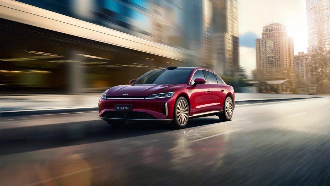 中大型插混轎車市場上演遭遇戰(zhàn) :風(fēng)云A9L與比亞迪漢DM-i狹路相逢強(qiáng)者勝