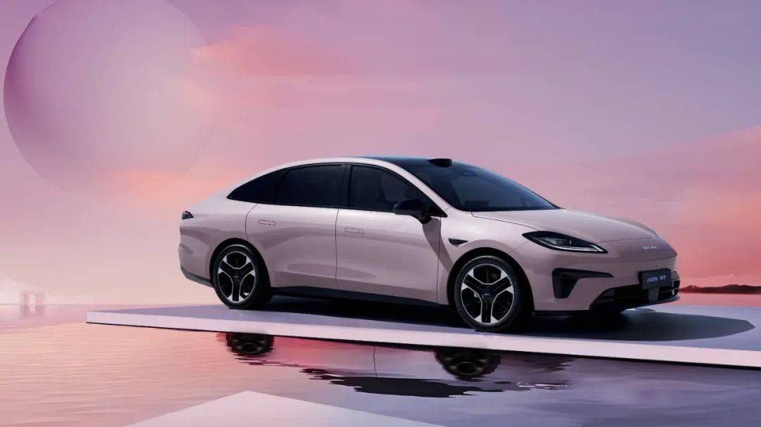 Z世代的新玩具——新能源時代的小鋼炮