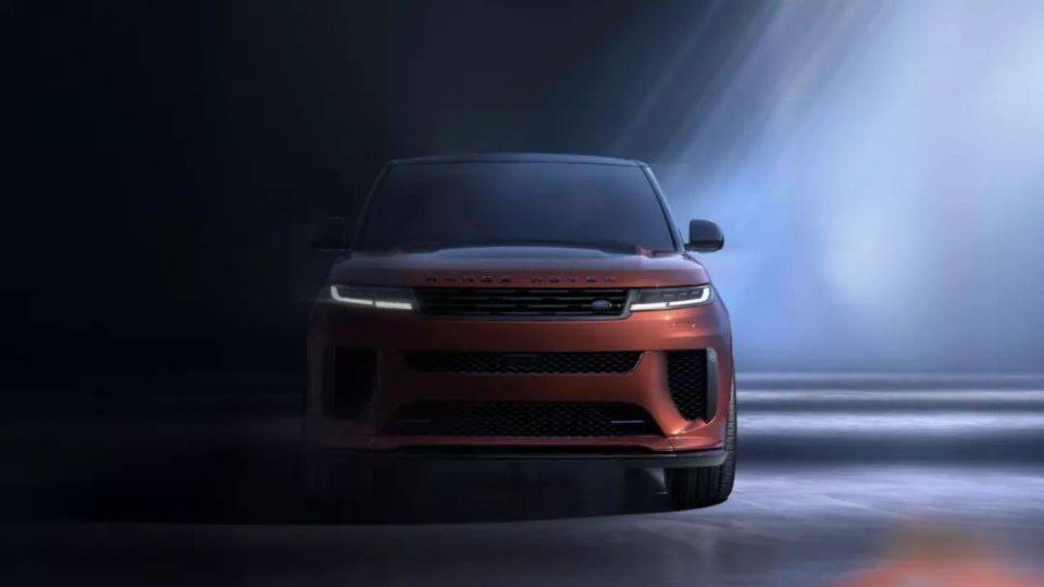 路虎攬勝運(yùn)動(dòng)SV Carbon,搭4.4TV8動(dòng)力