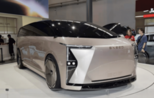 疑似智界MPV曝光,鴻蒙智行首款,星紀元E08量產?