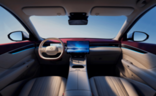 三折理想?2245km續(xù)航的東風(fēng)風(fēng)神L8,預(yù)售僅12.99萬