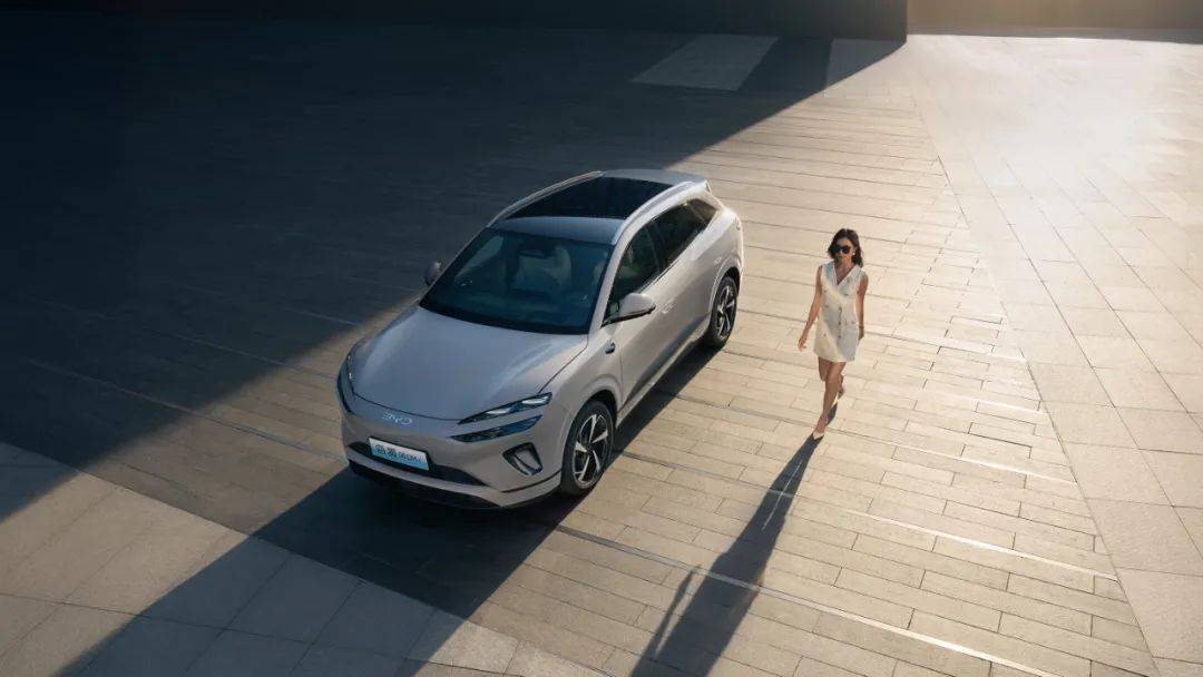 比亞迪“小唐L”上市,13萬標配云輦C系統