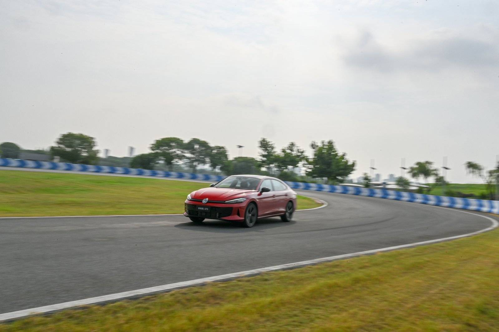 大眾帶字母/操控也挺虎 凌渡L GTS場地動態體驗