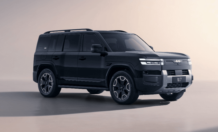 方程豹鈦7首臺量產車下線,30萬級市場再掀波瀾