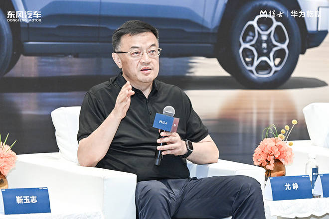 東風與華為怎么戰略合作,在猛士M817上具象化了